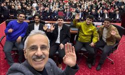 Bakan Uraloğlu, müftülüğün okuma programında gençlerle buluştu