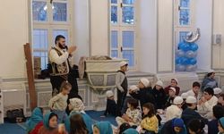 Üsküdar’da miniklerin iftar sevinci