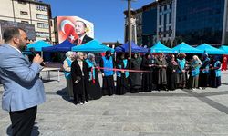 Rize’de evlenecek çiftlere destek için "Hayır Çarşısı" kuruldu