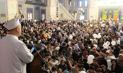 Adana’da 20 bin çocuk camide buluştu