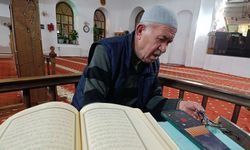 70 yaşında hafızlık sınavına hazırlanıyor