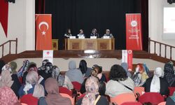 Çankırı'da "Hayatı İmar, Nesli İhya: Anne Olarak Kadın" paneli