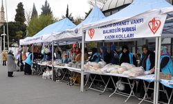 Balıkesir’de Hayır Çarşısı kuruldu