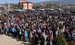 Düzceli hacı adayları dualarla yola çıktı