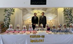 Erciş'te minikler Kur'an'a geçmenin sevincini yaşadı