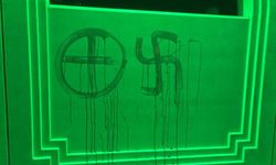 İsveç'te bir camiye ırkçı saldırı düzenlendi