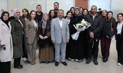 Mardin'de evliliklerinde 25 yılı geride bırakan 47 çift umreden döndü