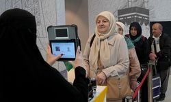 Türk hacı adayları "Mekke Yolu" projesi ile havalimanlarında beklemiyor