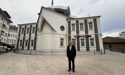 İmam, caminin alt katını gençlik merkezine dönüştürdü