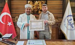 Sırbistanlı David, Sakarya'da Müslüman oldu