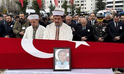 Şehit olan polis Seçkin Yalçın ebediyete uğurlandı