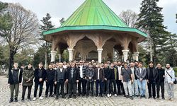 Bilecik'te "Salatin Camileri Atölyesi" kapsamında gençler gezide buluştu