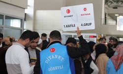 Batmanlı hacı adayları dualarla uğurlandı