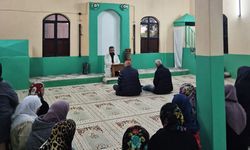 Gönüllü irşad faaliyeti yürütüyor