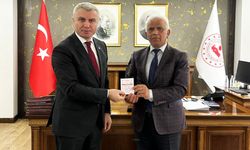 Sapanca Kaymakamı Yazıcı, kurbanını TDV'ye emanet etti