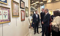 Üsküdar’da “İzler ve Yorumlar” sergisi düzenlendi