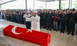 Şehit uzman çavuşun cenazesi Adana'da defnedildi