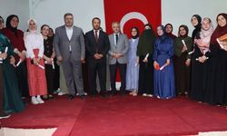 Bitlis'te manevi danışmanlık faaliyetlerine katılan gençler mezun oldu