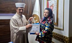 Moldovyalı Walentina Düzce'de Müslüman oldu