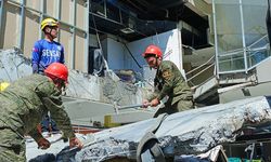 Filipinler'de 7,8 büyüklüğünde deprem meydana geldi