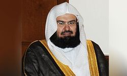 Kabe imamı es-Sudeys yeniden mihraba geçti