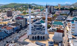 Tanzanya'da Osmanlı mimarisiyle inşa edilen caminin açılışı yapıldı