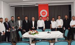 Din görevlileri en güzel ezanı okumak için yarıştı