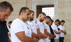 Kırkpınar pehlivanları er meydanı öncesi Selimiye Camii'nde saf tuttu