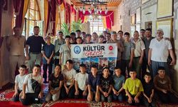 Suşehri'de hafızlık öğrencileri gezide buluştu