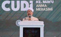 İnsanlığın kurtuluşu, peygamberlerin yolunu ve rehberliğini benimsemekten geçmektedir