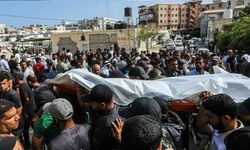 İsrail'in Gazze'ye saldırılarında can kaybı 73 bin 399'a yükseldi