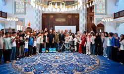 Vali Yavuz, Kur'an kursu öğrencilerini ödüllendirdi