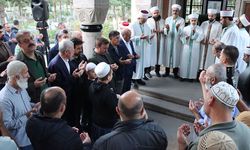Erzincan'ın manevi şahsiyetlerinden Terzibaba dualarla anıldı