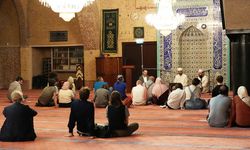 Amsterdam Fatih Camii'ni, "Açık Anıtlar Günü"nde 700'den fazla kişi ziyaret etti