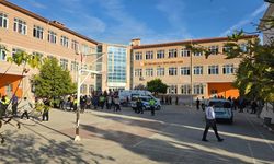 Manisa'da okula silahlı saldırı