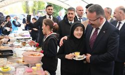 Ardahan'da Gazze için "Hayır Çarşısı" düzenlendi