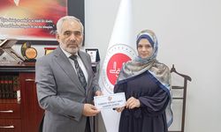 Bölgede dereceye giren hafız ödüllendirildi