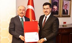 Vali Çalgan, Kaymakam olan din görevlisini kabul etti