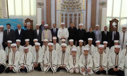 Karaosman Camii'nde 25 Hafız mezun oldu