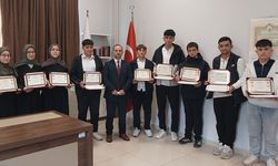 Simav'da hafızlar belge aldı