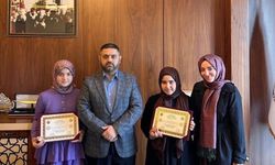 Örgün eğitimle birlikte 7 ayda hafız oldular