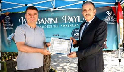 Vali Aydoğdu ve Belediye Başkanı Dinçer, kurban vekaletini TDV’ye verdi