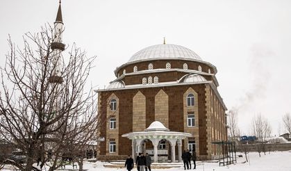 İpekyolu Karagündüz Camii ibadete açıldı