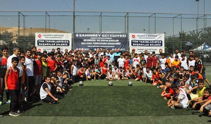 Yaz Kur'an Kursları Kardeşlik Futbol Turnuvası başladı