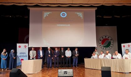 Hadis-i Şerif Ezberleme Yarışması Bölge Finali Antalya’da yapıldı