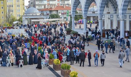 Kırıkkale'de hayır kermesleri açıldı