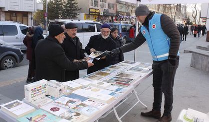 Kars’ta Diyanet yayınlarının tanıtımı devam ediyor