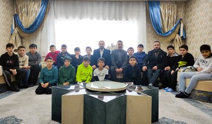 Bitlis'te "Gençliğe Değer Ara Dönem Kampı" 