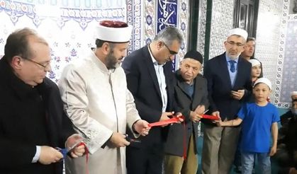 Konya Ayşe Hatun Camii Berat Gecesinde ibadete açıldı