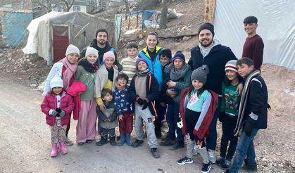 Din görevlileri depremzede çocukların umudu oldu